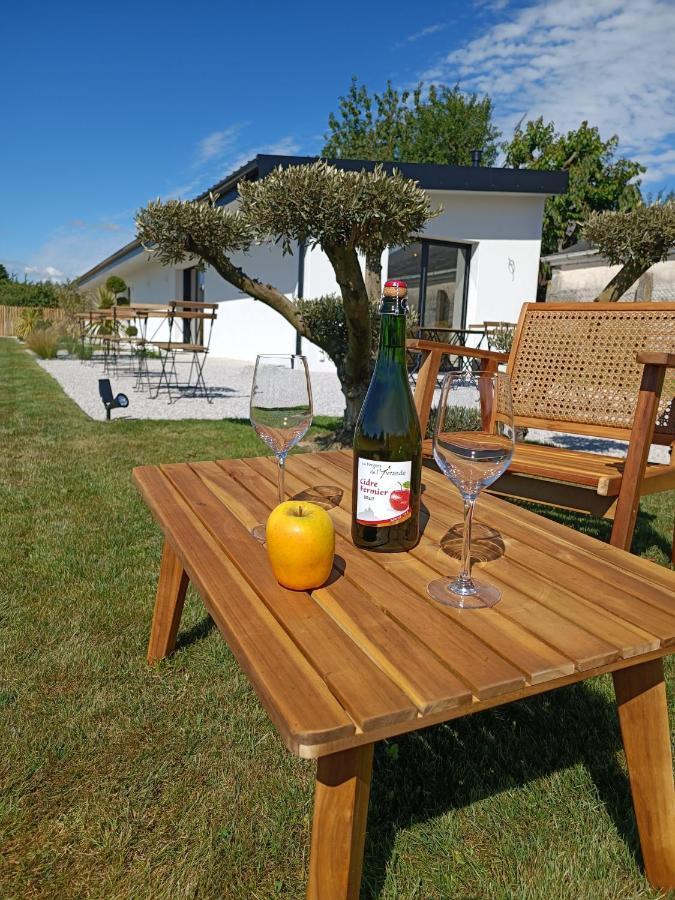 Maison Bailly Ducey-Les Cheris Екстер'єр фото